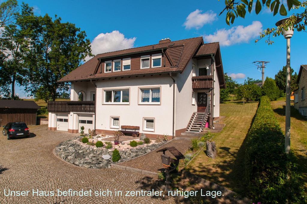 Ferienwohnung Jessica Geroldsgrun Экстерьер фото